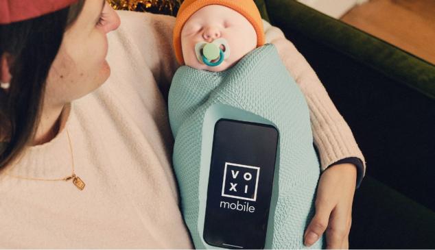 イギリスのボーダフォンの若者向けブランドである Voxi は、家族の義務を回避するために携帯電話ケースを作成
