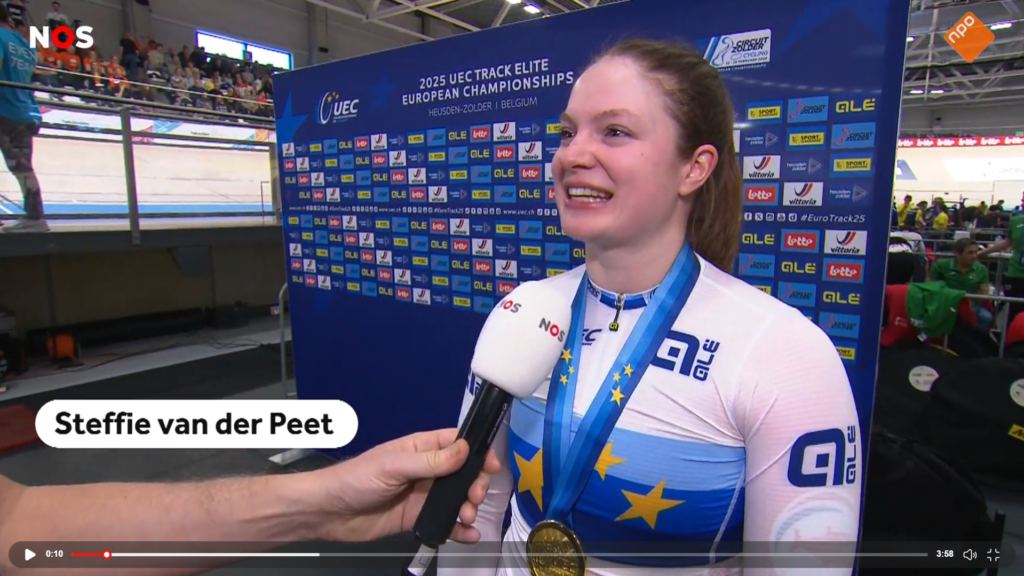 生物学の学生であるSteffie van der PeetのダブルEk-Gold