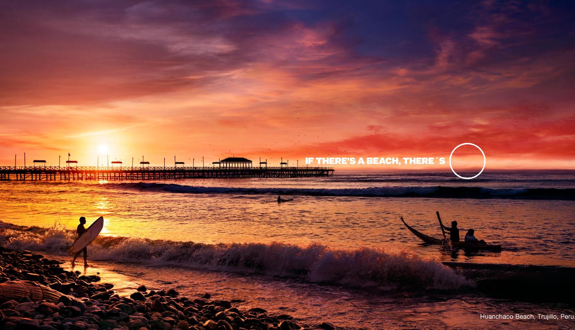 ペプシペルーは夕日の色でそのロゴを見つけ、リフレッシュする能力を覚えています