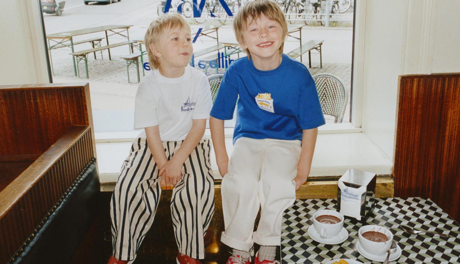 ザラは、チュロスとフライドボニーラのブランドとの共同の協力において、ガリシアの起源で強化されています