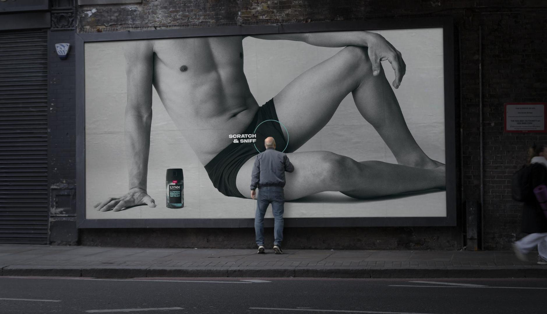 Valla publicitaria de Lynx