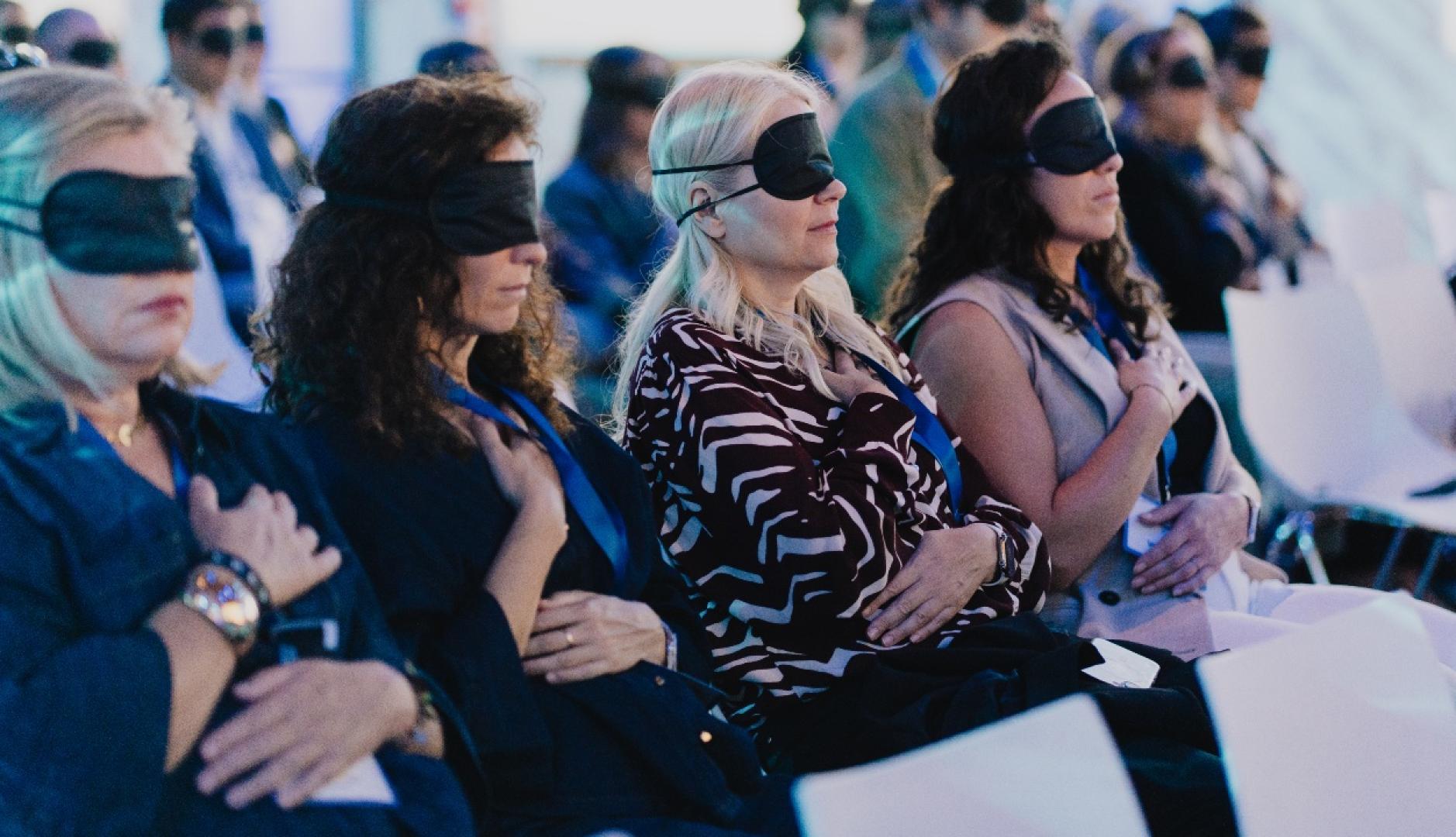 一貫した人生を送るためには、自分自身とつながり、自分に寄り添うことの大切さ