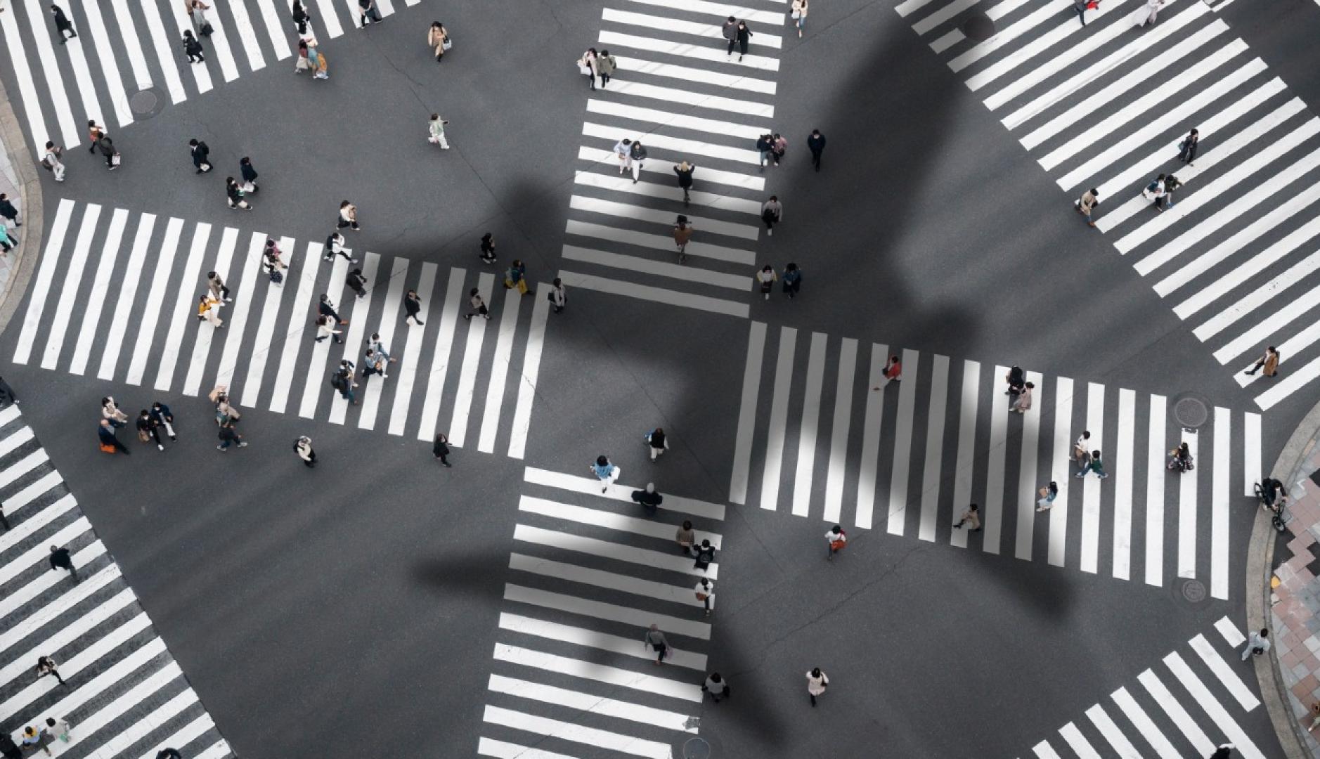 戦略の「逆説的」な未来: クライアントの需要が高まる一方で、代理店では戦略が弱まる