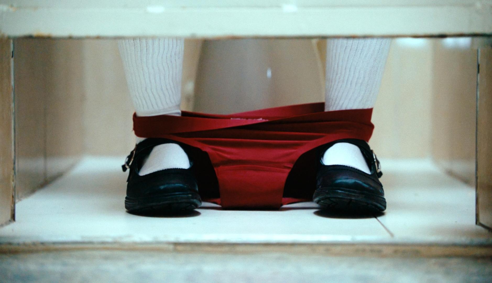 ソモス マルティナ ブランドは、生理用下着を学校の制服の一部にしたいと考えています