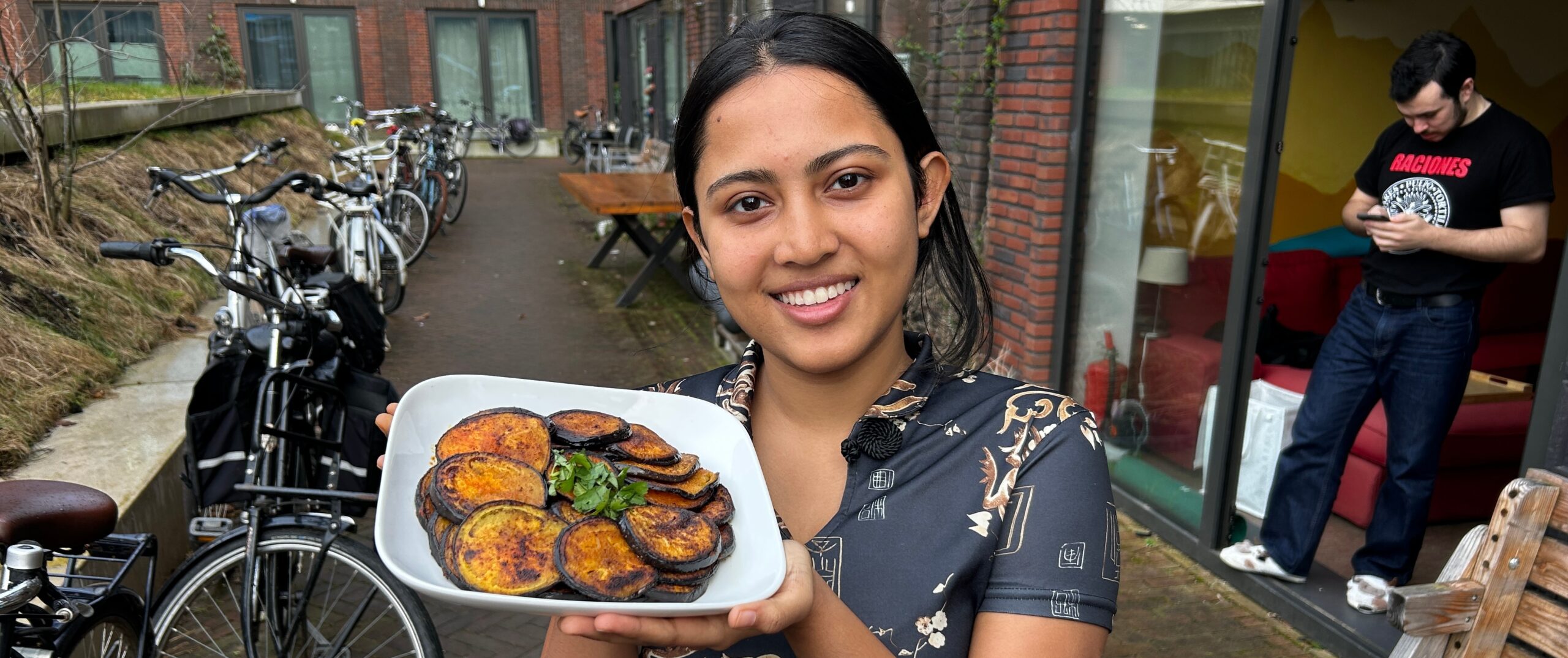 WUR のフレーバー: Odia ナスのフライ