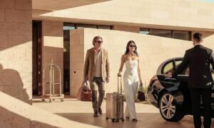 Uber、ビジネス旅行者やプレミアムユーザーに焦点を当てた運転手サービス「Elite」を開始