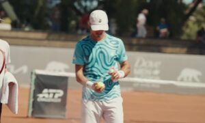 ダブ、チリで新消臭剤発売のための新たなスポーツ儀式を「発明」