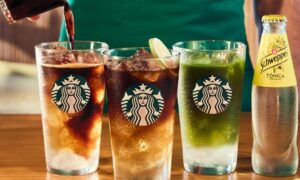 トニック入りコーヒー: スターバックスとシュウェップスがスペインでコーヒートニックを促進するために提携