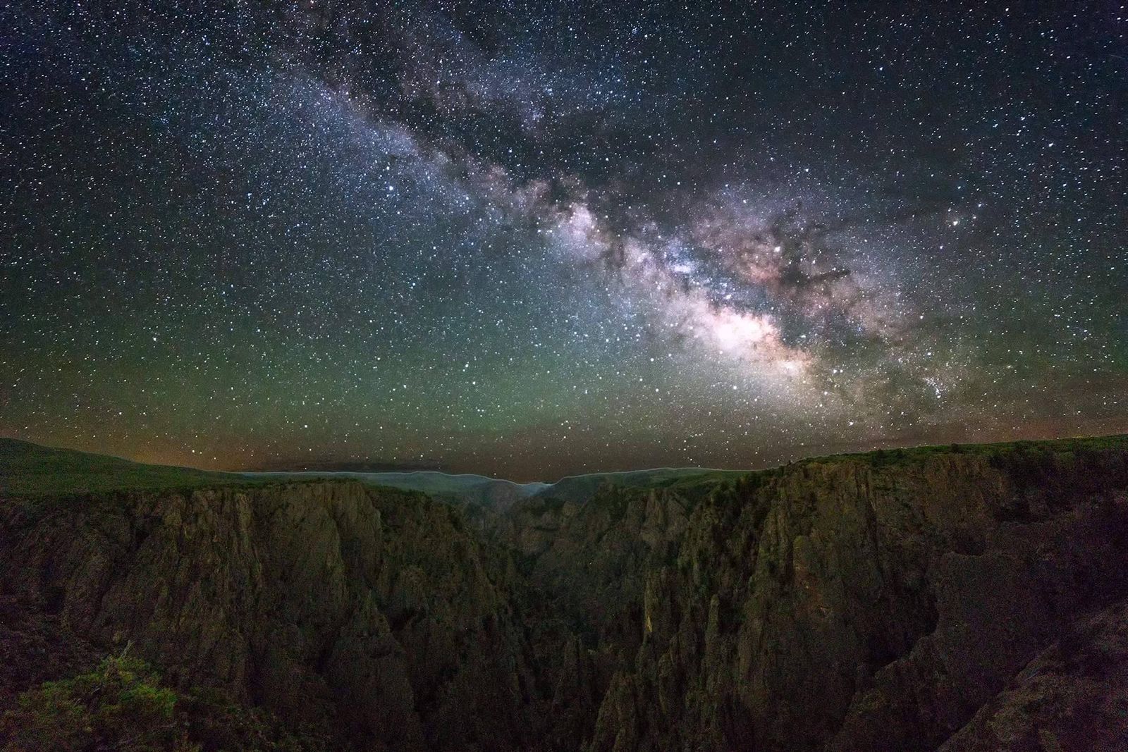 認定されたダークスカイの目的地を結ぶこの新しい「星空観察トレイル」で夜更かしして宇宙を鑑賞しましょう