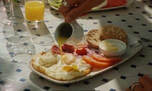 スペインのオリーブオイルは、スパングリッシュ、フラメンコ、ソブレメサとして米国で宣伝されています