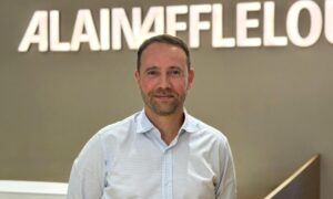 アラン・アフレルー、スペインの新しいマーケティングディレクターとしてジョン・ミエルゴを雇用