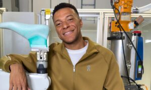ムバッペはサッカーへの参入を促進するためにナイキを退社し、オンと契約