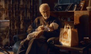 Just Eat の新しいブランド プラットフォームは、配達の役割を称賛します:「今この瞬間に留まる」